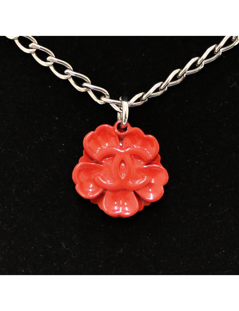 Collier CHANEL camélia rouge