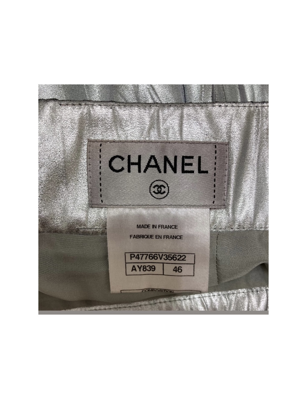 Jupe CHANEL cuir argent
