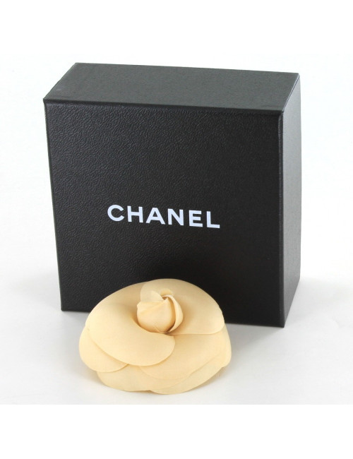 broche CHANEL 