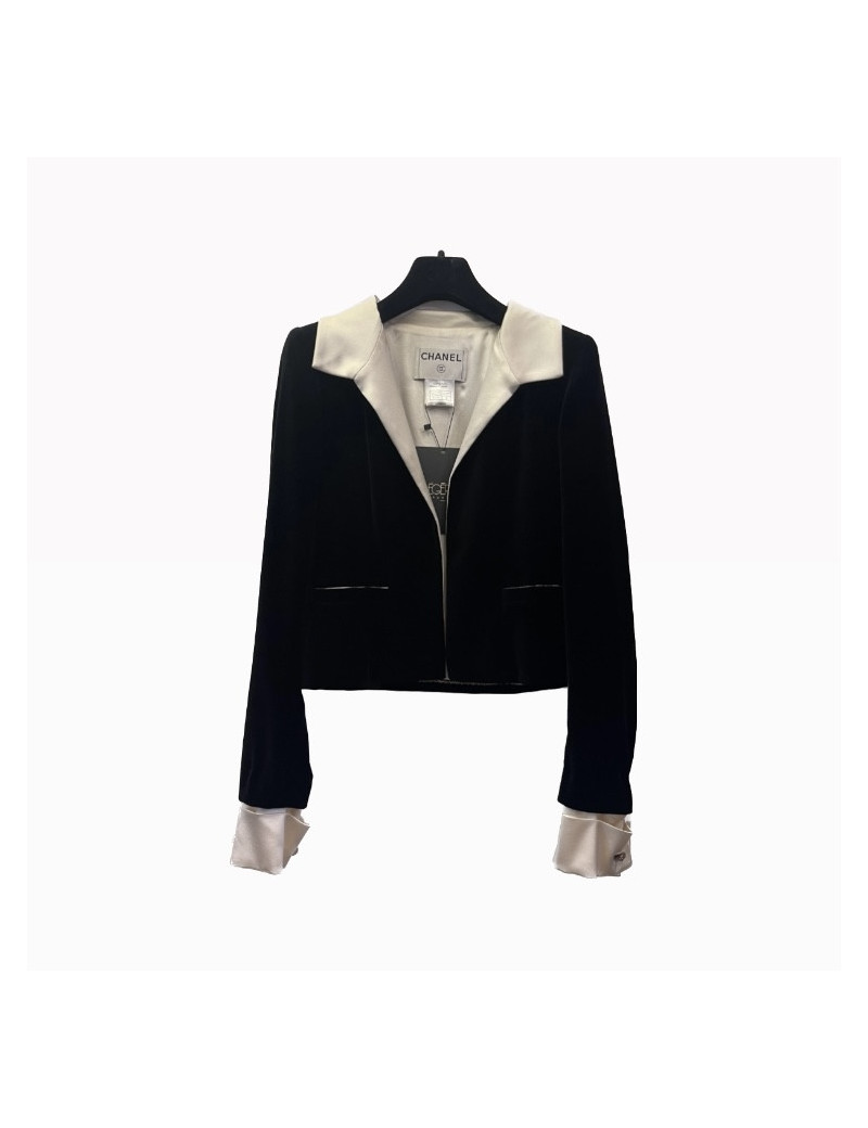 E.S Veste courteT 36 CHANEL en velours de soie noir