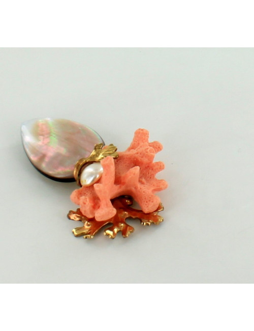 broche FABRICE en corail et nacre