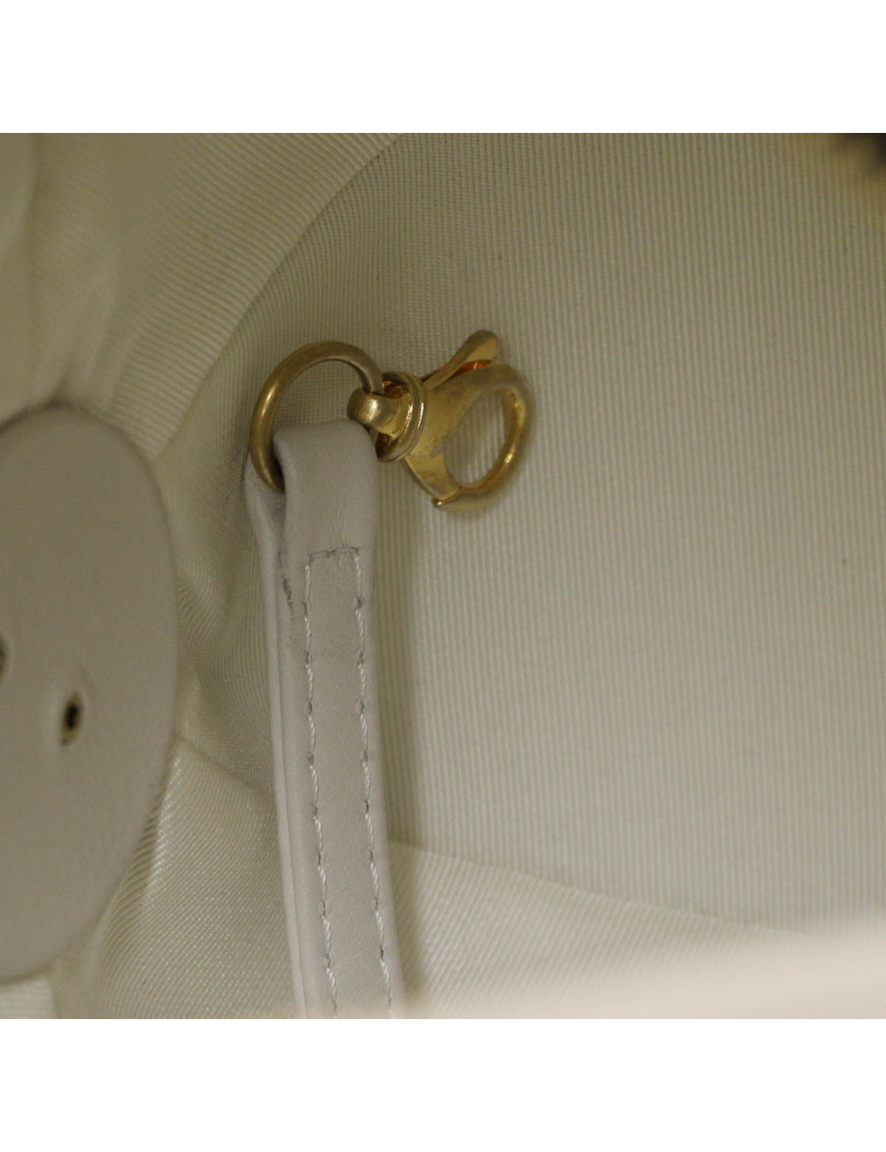 Sac Ballon CHANEL noir et blanc