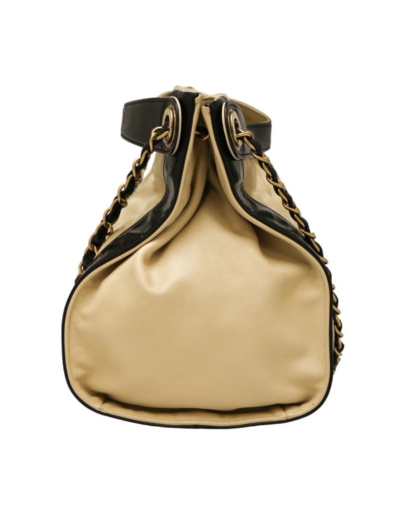 Sac CHANEL cuir d'agneau beige