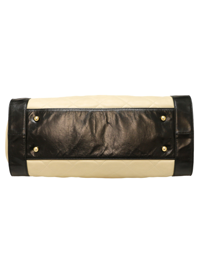 Sac CHANEL cuir d'agneau beige