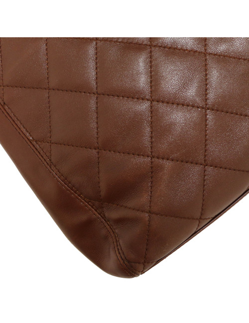 Cabas CHANEL cuir matelassé marron