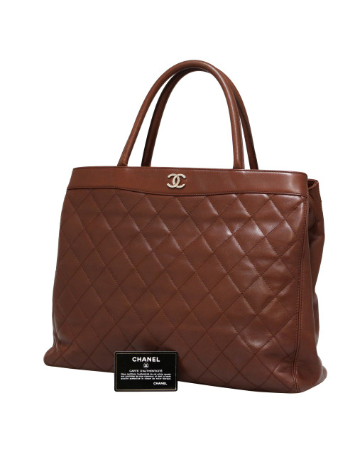 Cabas CHANEL cuir matelassé marron