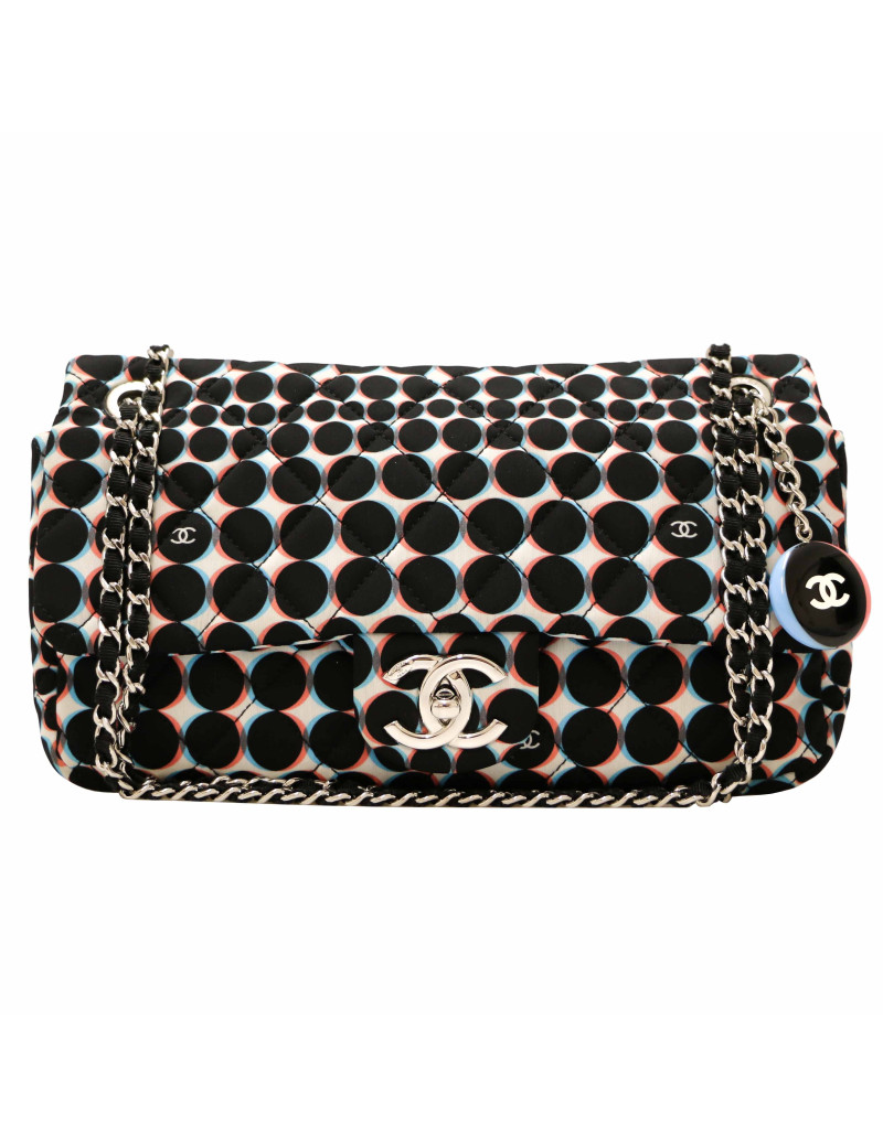 Timeless CHANEL toile 