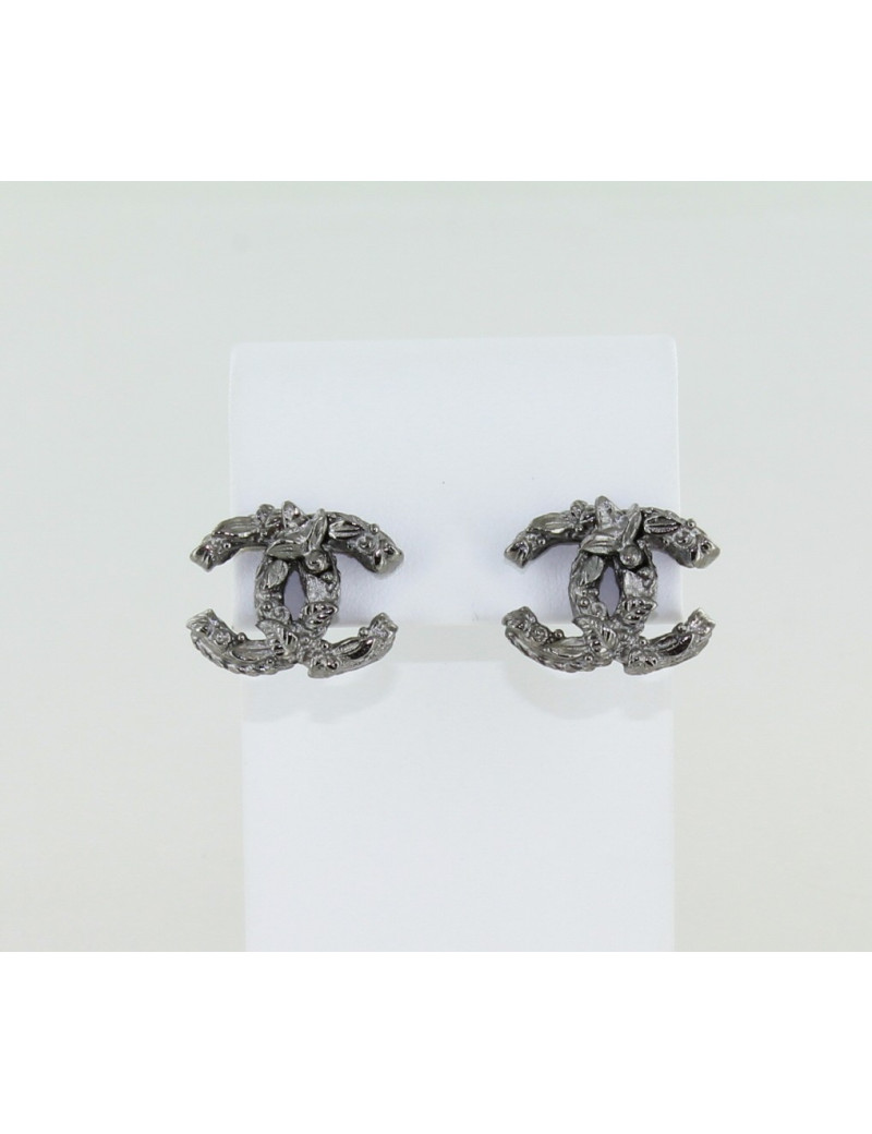 clous d'oreille CHANEL par Gossens