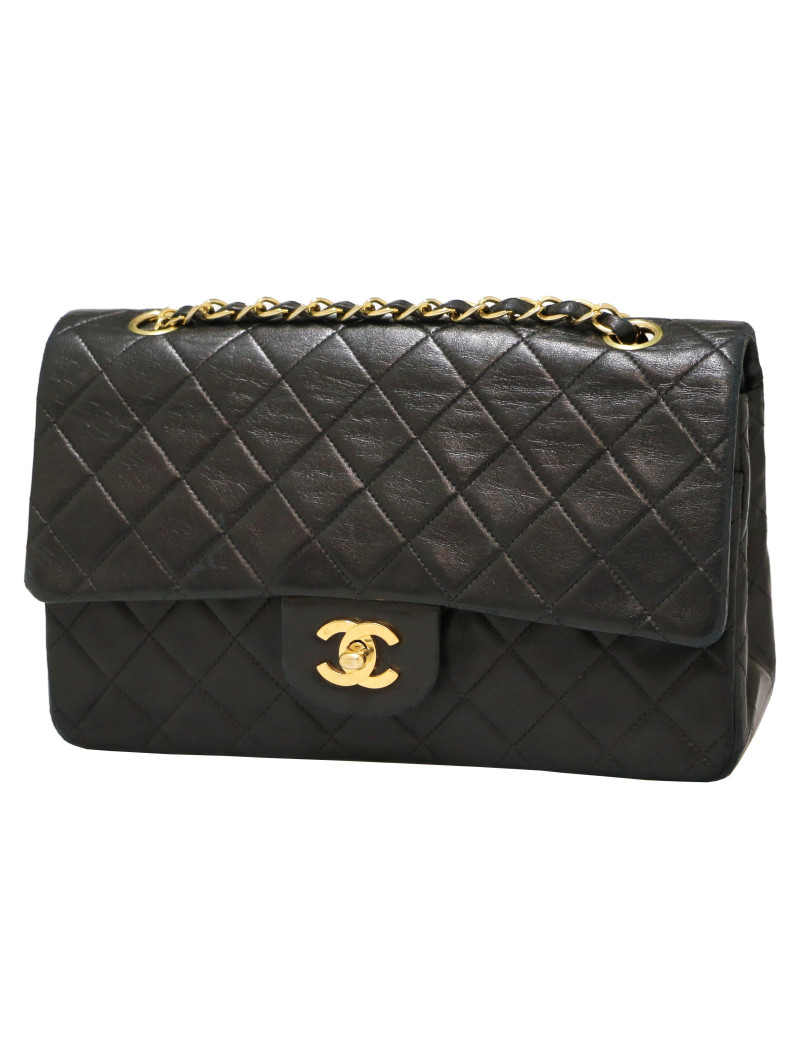 Sac Classique Chanel medium cuir d'agneau