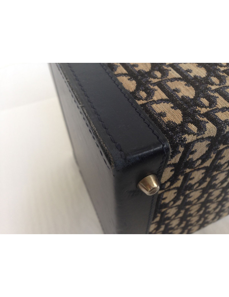Vanity case DIOR