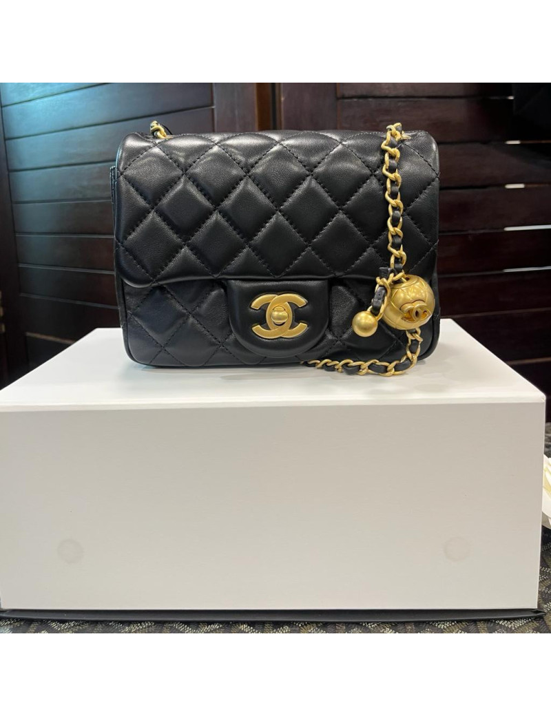 Sac rabat CHANEL noir
