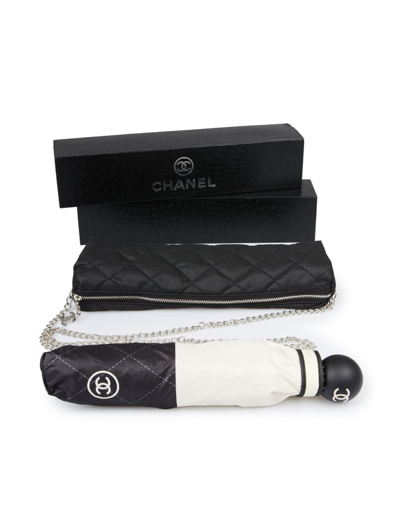 Parapluie de golf CHANEL bicolore