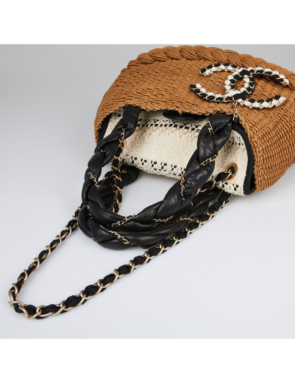CHANEL  beige woven rope bag