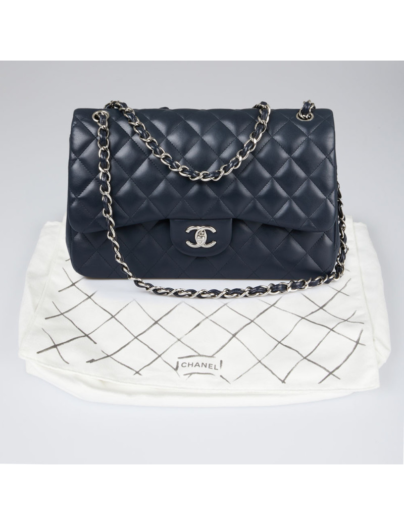 Jumbo Chanel bleu marine