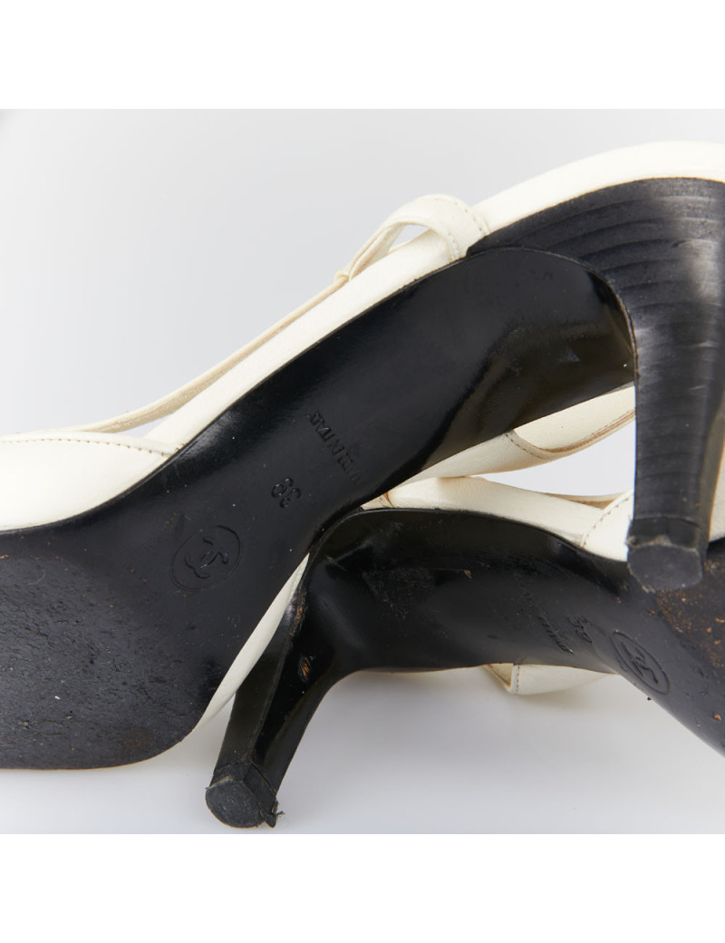 Escarpins CHANEL Slingback bicolores