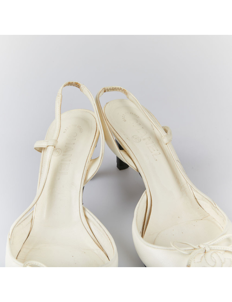 Escarpins CHANEL Slingback bicolores