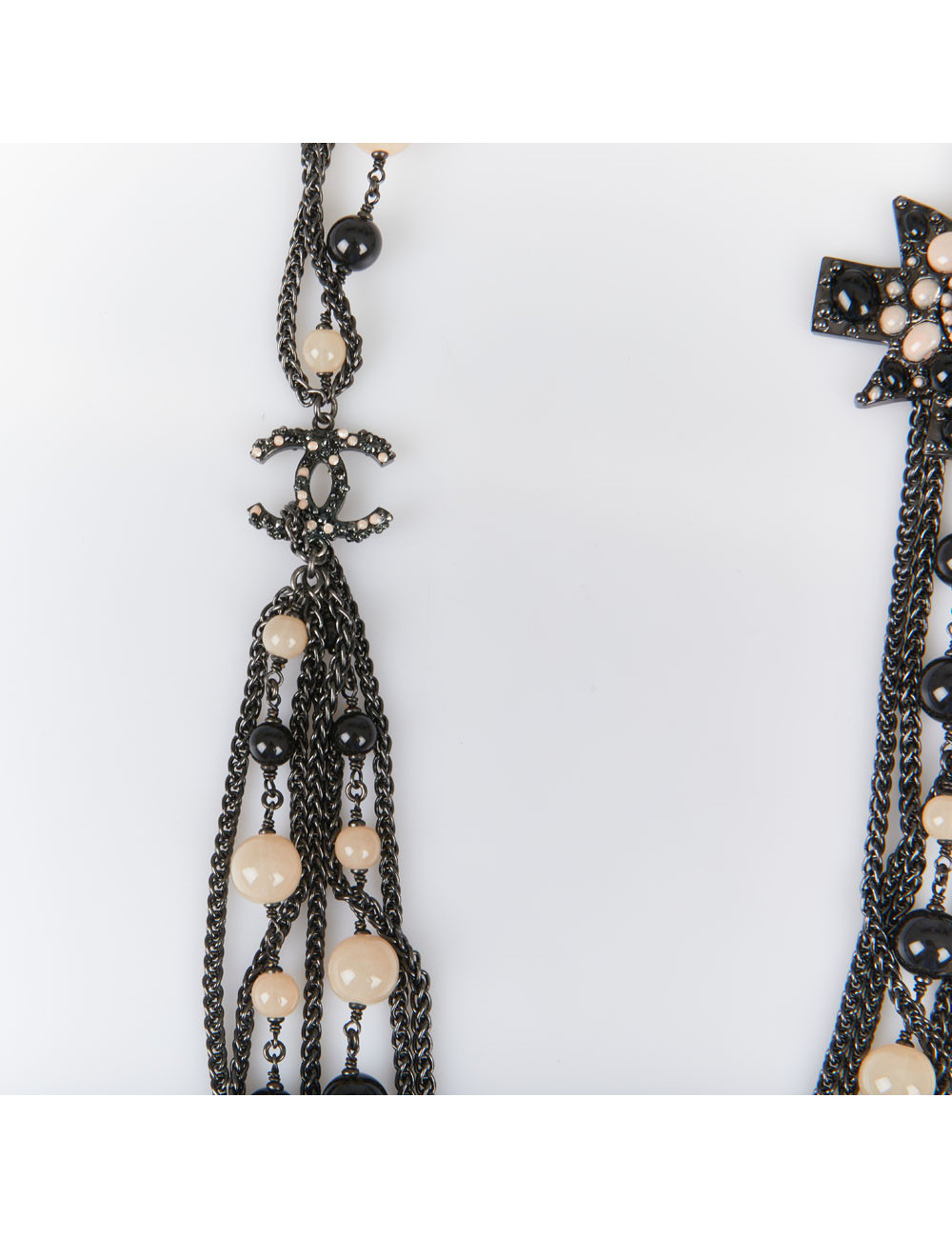 Sautoir CHANEL multirangs perles