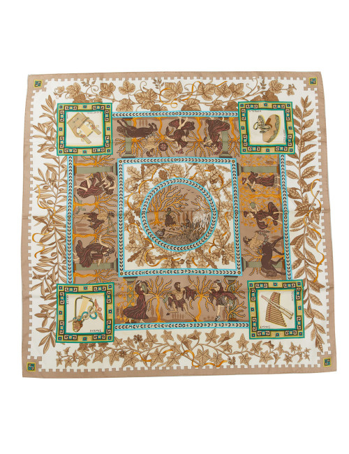 Carré HERMES Musique des Dieux soie 100%