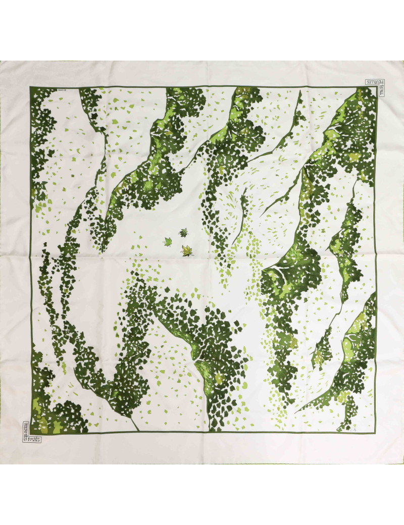 Carré Trois feuilles HERMES