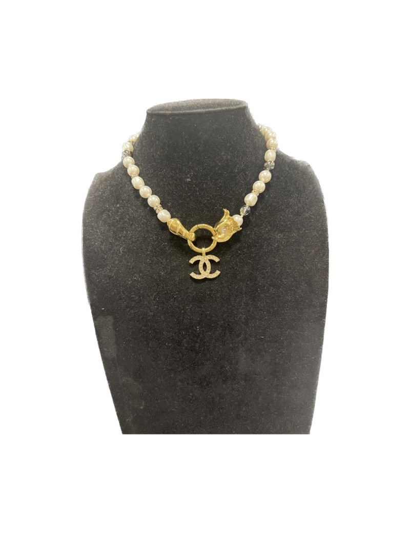 Collier CHANEL pendantif CC