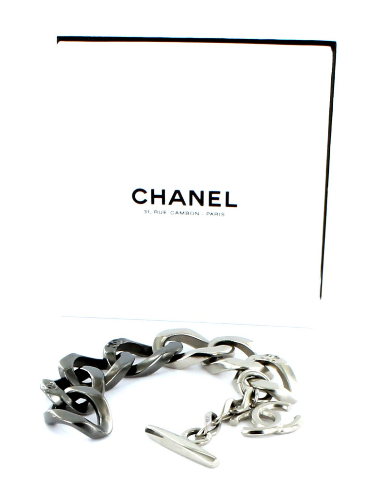 bracelet CHANEL gourmette