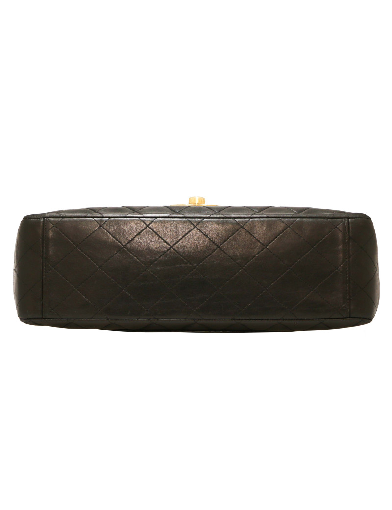 CHANEL Vintage black Maxi jumbo