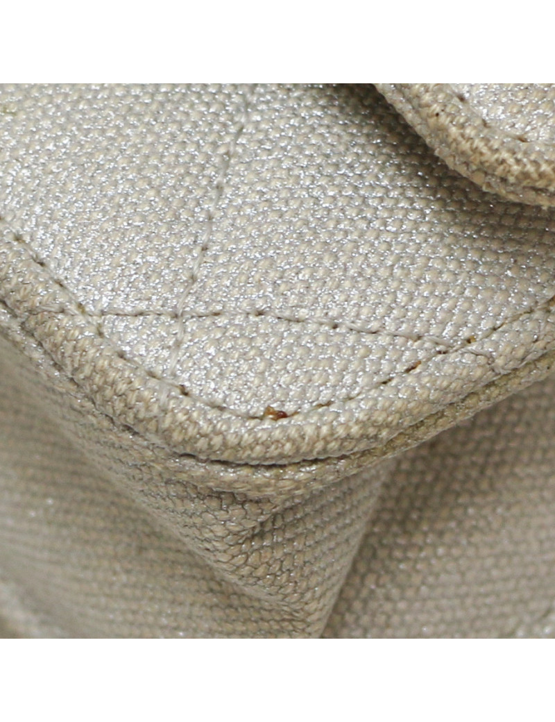 CHANEL Wallet on chain 2.55