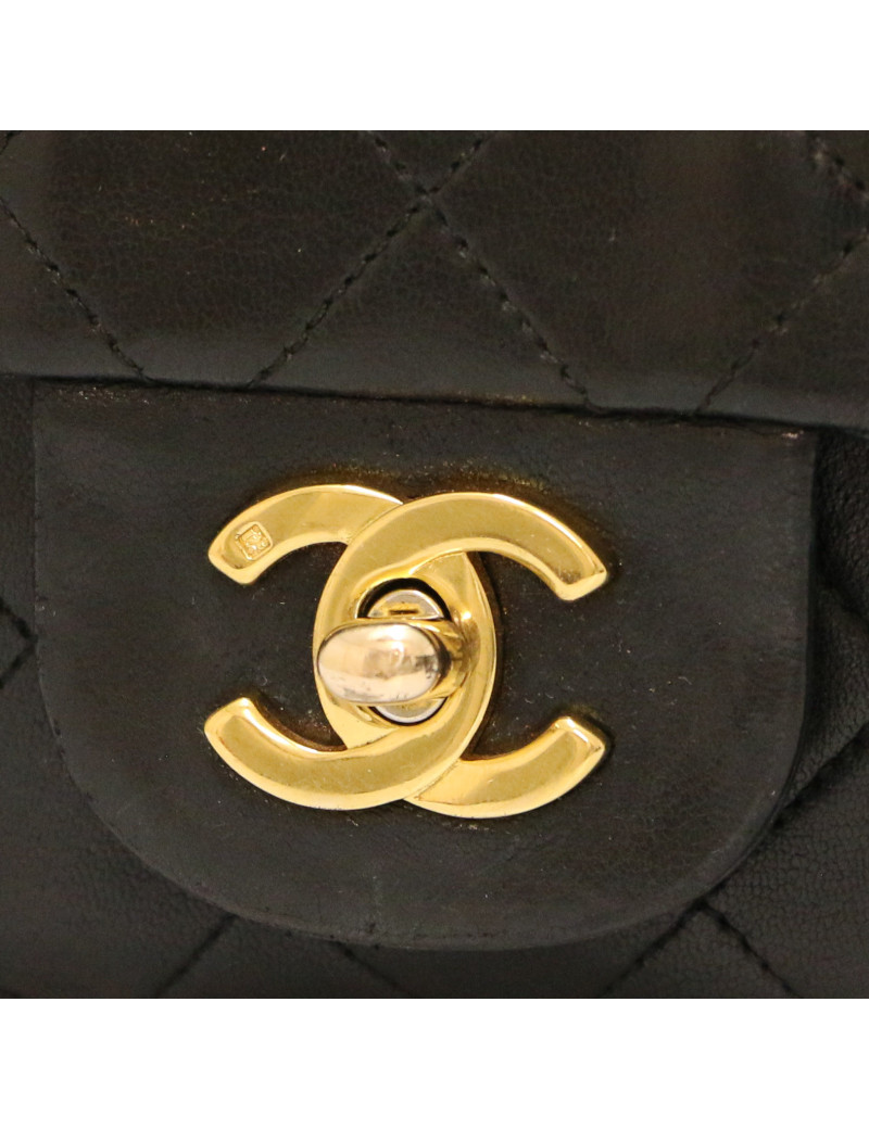 Sac noir CHANEL classique
