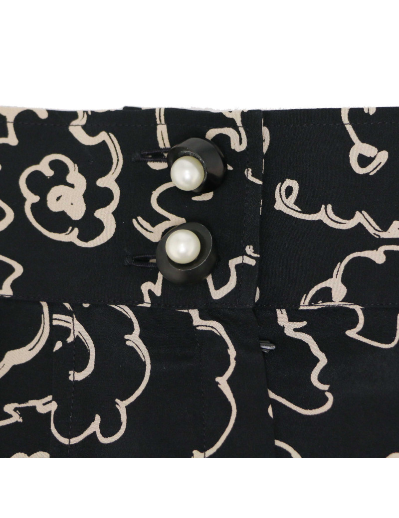 Ensemble  CHANEL T 40  short haut gainé 