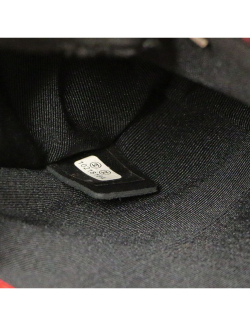 CHANEL red felted wool bag