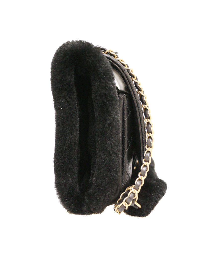 Sac Manchon CHANEL fausse fourrure