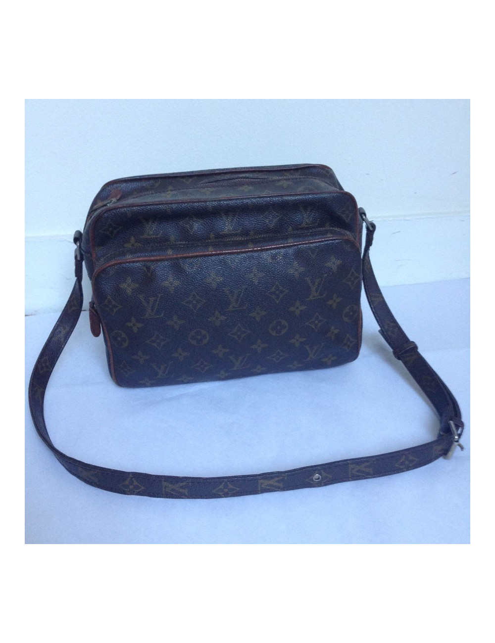 Sacoche LOUIS VUITTON
