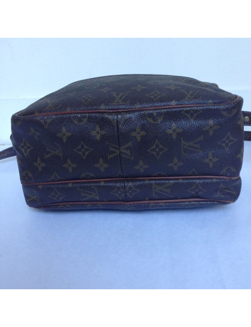 Sacoche LOUIS VUITTON