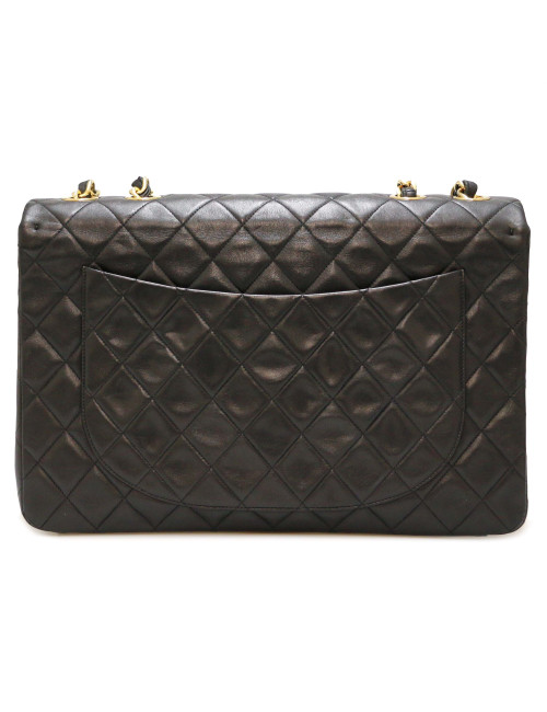 CHANEL Maxi Timeless in black lambskin leather