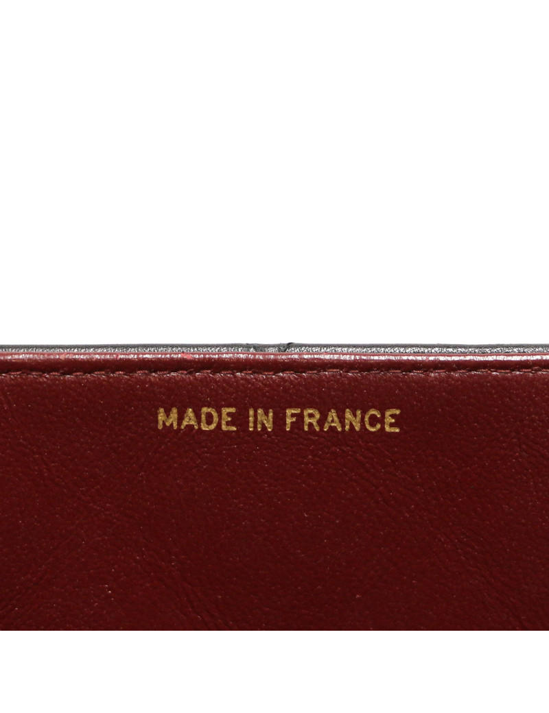 CHANEL Maxi Timeless in black lambskin leather