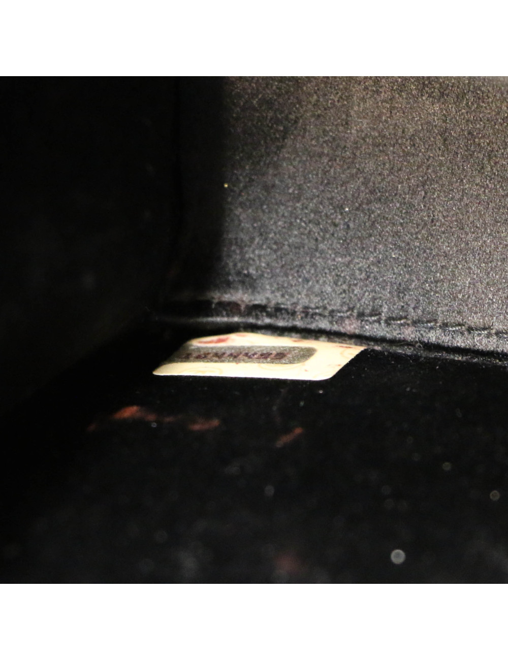 Sac du soir CHANEL bandoulière dorée Vintage