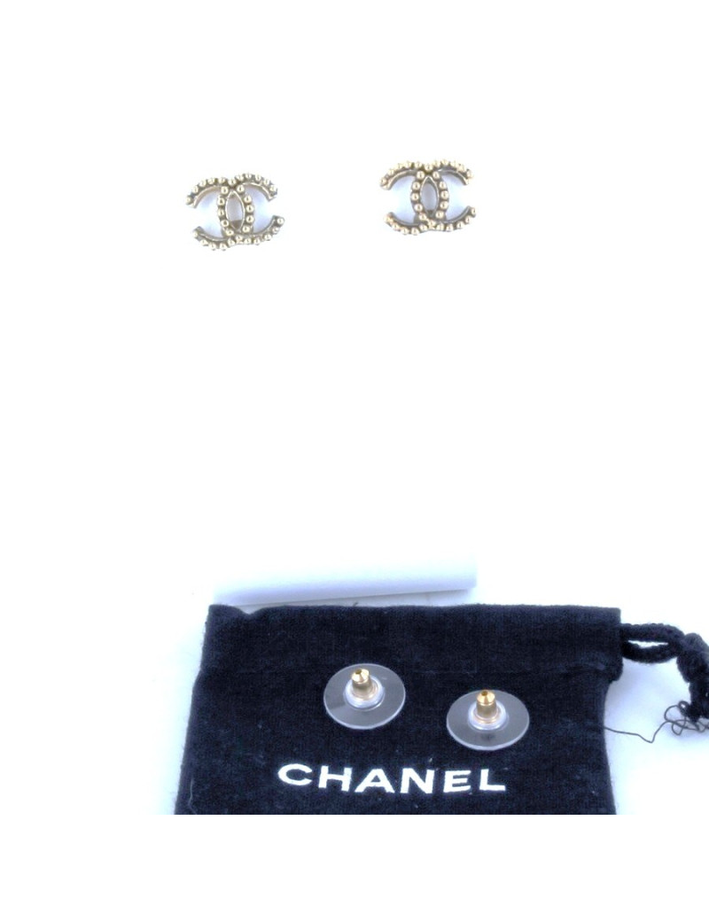 clous d'oreille CHANEL dorés