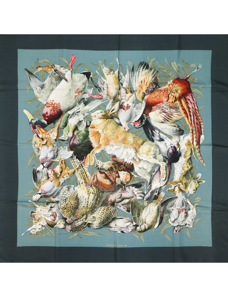 A NETTOYER Carré soie HERMES gibier