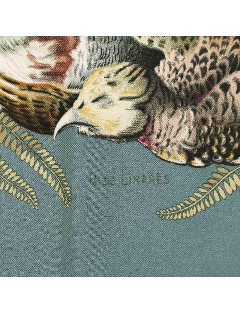 A NETTOYER Carré soie HERMES gibier