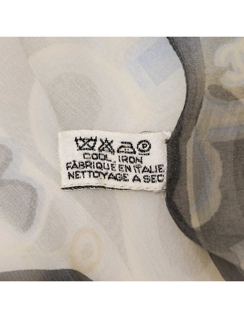 Châle CHANEL voile de soie 