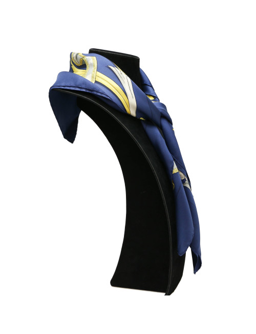 HERMES Le mors à la conétable silk square scarf