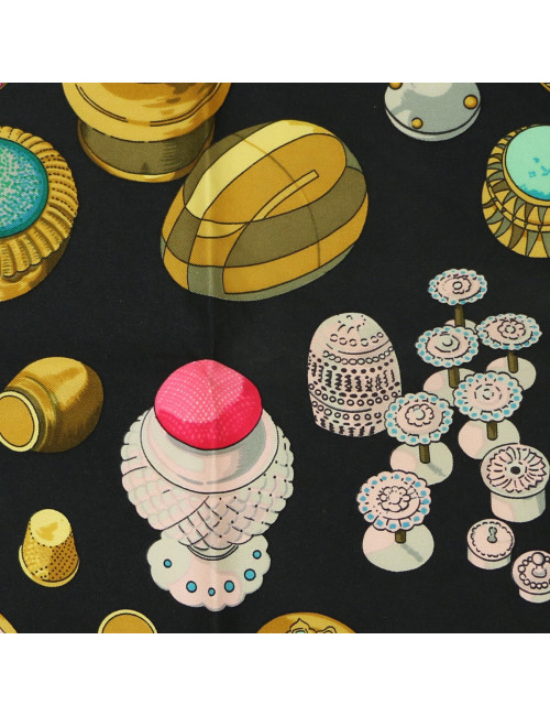 Carré HERMES Petite main