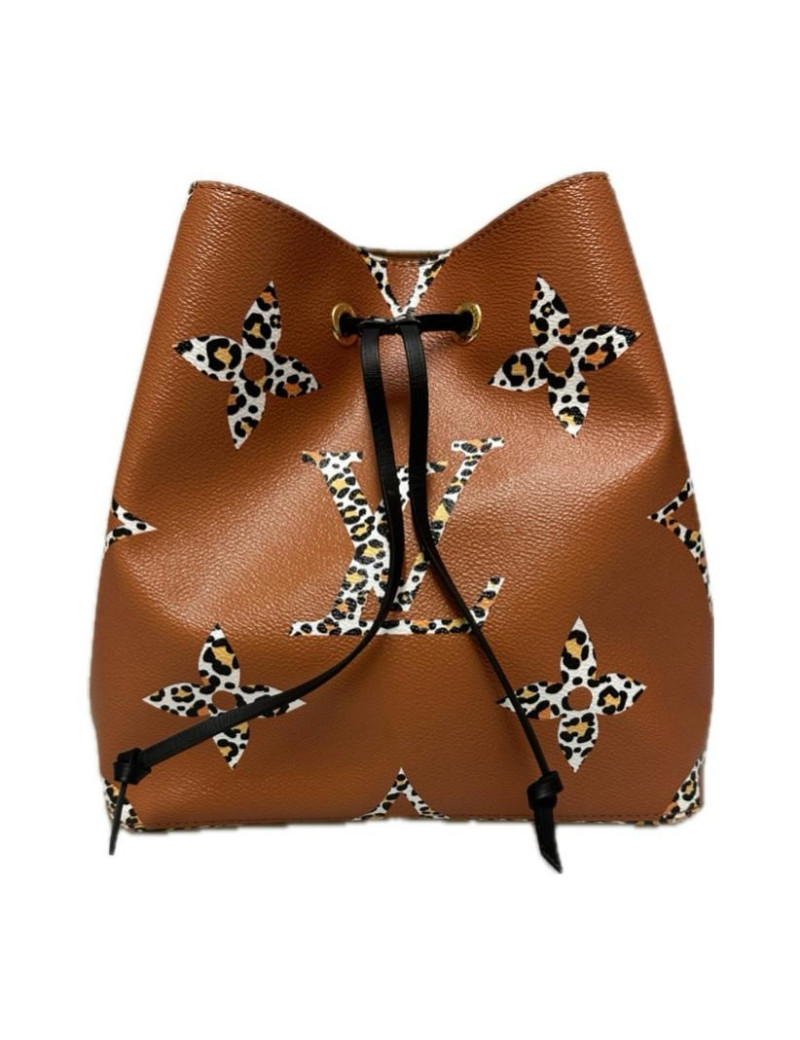 Noé Noé LOUIS VUITTON Jungle bucket bag