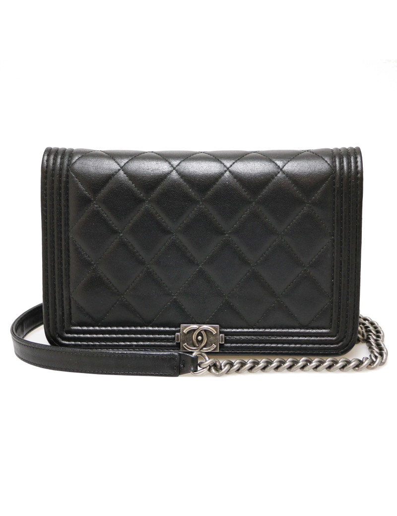 WOC CHANEL Wallet on chain