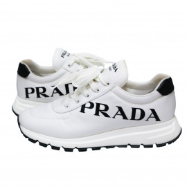 Sneakers PRADA Soft nylon blanc T8
