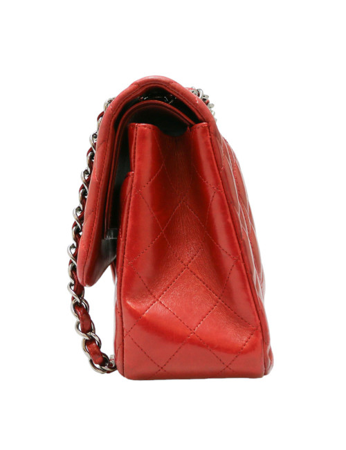 Jumbo CHANEL rouge cuir d'agneau matelassé