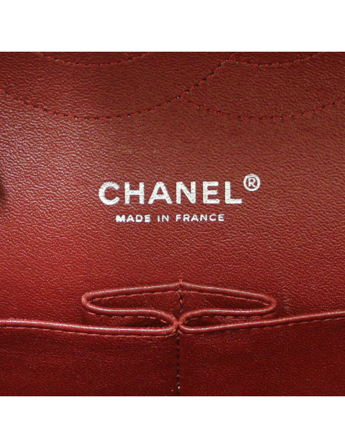 Jumbo CHANEL rouge cuir d'agneau matelassé