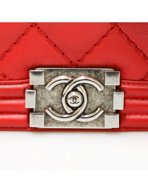 Boy CHANEL rouge