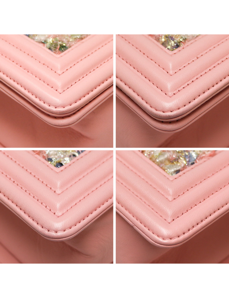 Boy CHANEL  rose tweed