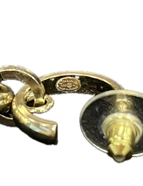 Clous perles CHANEL pendants